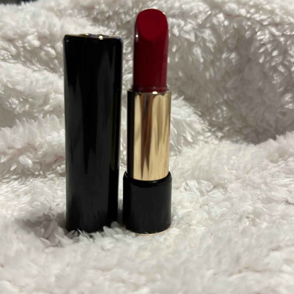 Lancome L'Absolu Rouge Caprice (132) Moisturizing Crème Lip Stick. New No Box